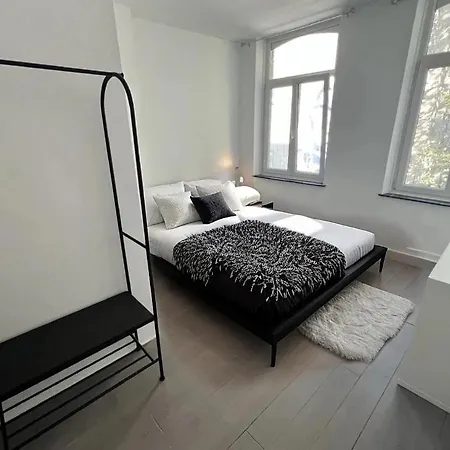 Apartment Rive Gauche H Centre - Gare - Aeroport Charleroi