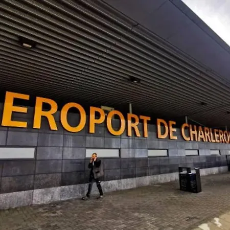 Charleville H Centre - Gare - Aéroport *